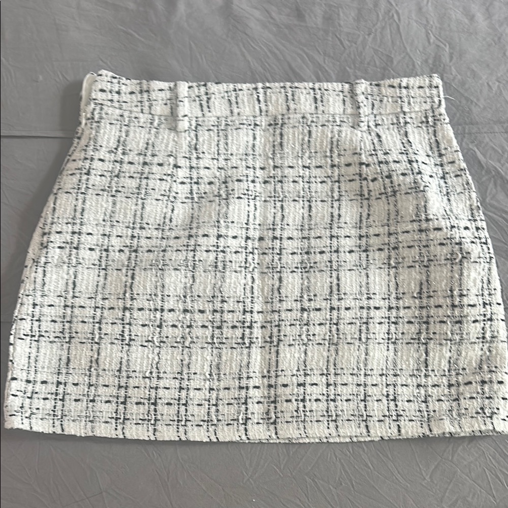 SHEIN Black and White Tweed Pencil Skirt